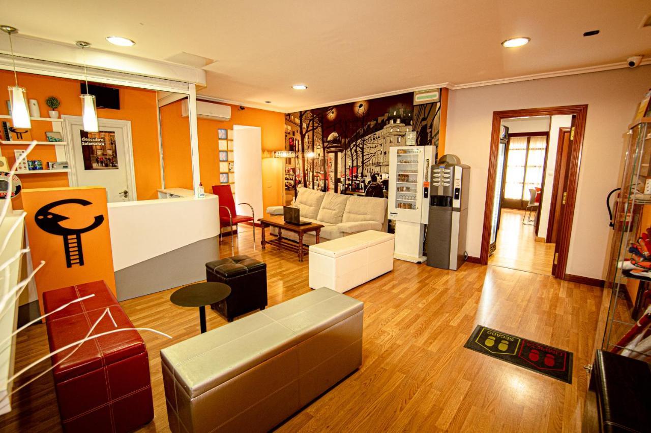 Residencia Salamanca Universitaria Hotell Exteriör bild