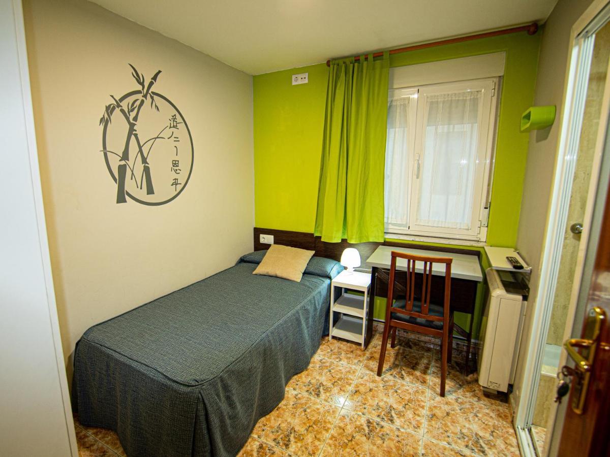 Residencia Salamanca Universitaria Hotell Exteriör bild