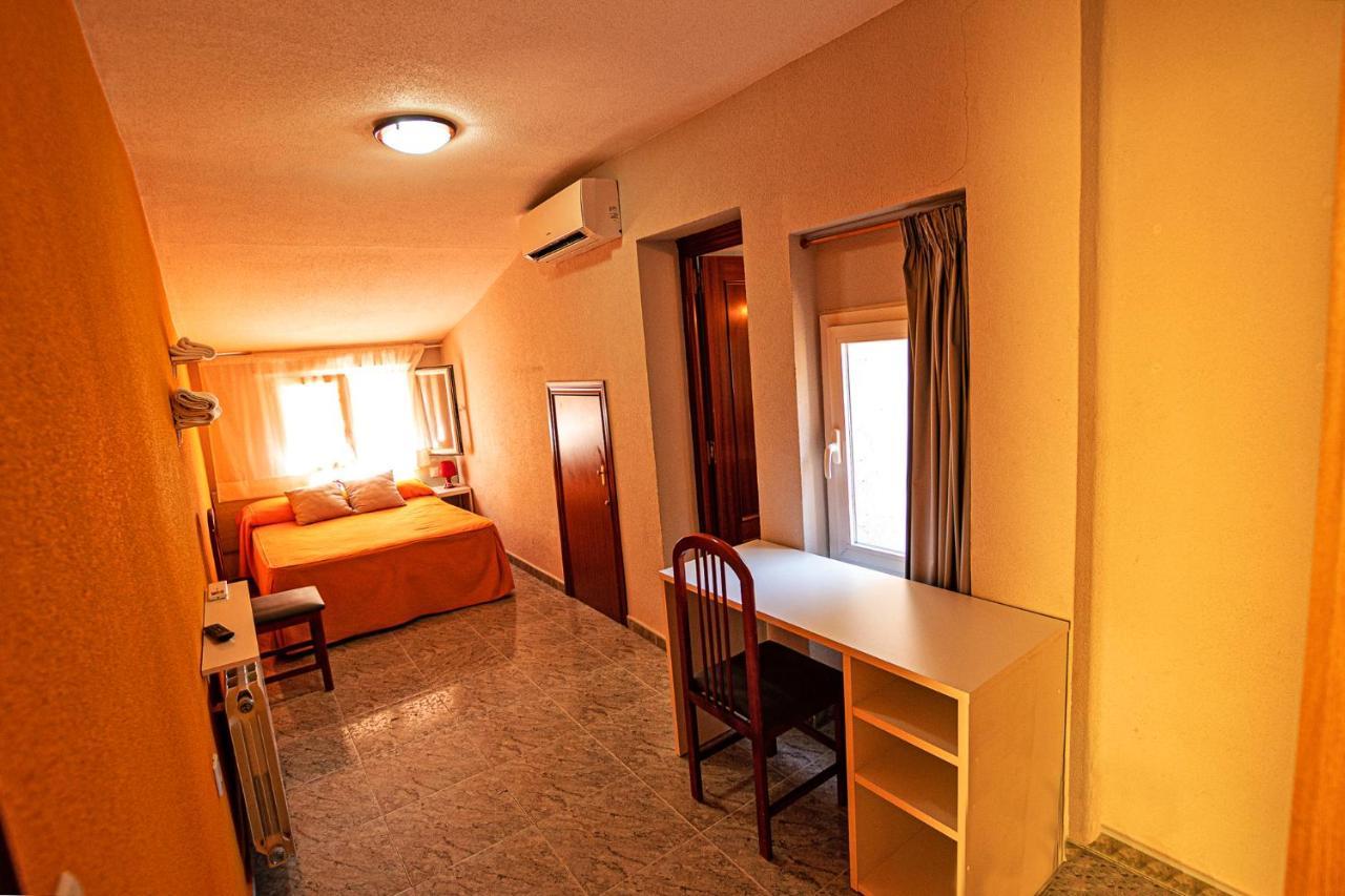 Residencia Salamanca Universitaria Hotell Exteriör bild